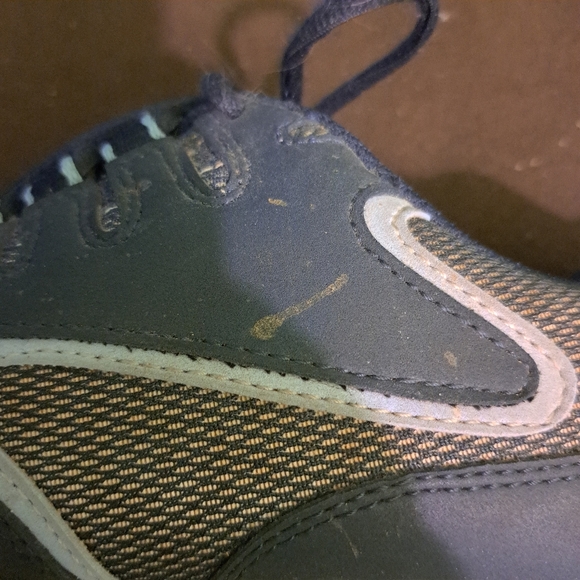 725 Running Shoes - Picture 7 of 9